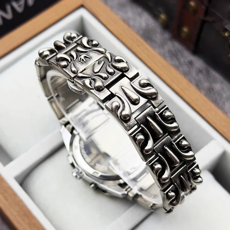 Alien claw watch
